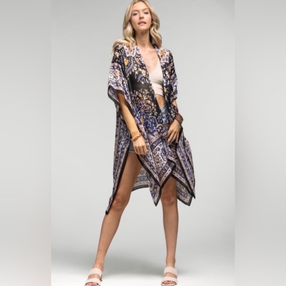 💼 Floral Lightweight Kimono ~ Mandala Print ~ OSFM - Picture 6 of 13